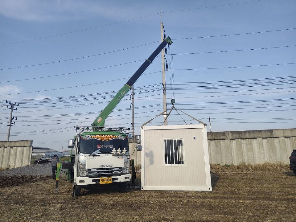 รถเฮี๊ยบรับจ้าง